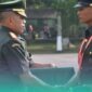 Prosesi penanggalan pangkat siswa dan penyematan pangkat Bintara (Foto: Penerangan Kodim 0824/Jember). 