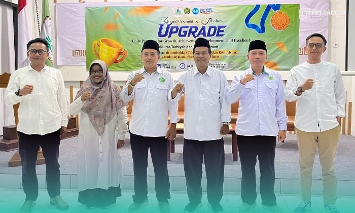 Jajaran pimpinan dekanat Fakultas Tarbiyah dan Ilmu Keguruan UIN KHAS Jember (Foto: Humas UIN KHAS). 