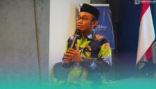 Gambar Shoni Rahmatullah Amrozi (Kepala Moderasi UIN KHAS Jember) Saat Sesi Opening Acara