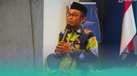 Gambar Shoni Rahmatullah Amrozi (Kepala Moderasi UIN KHAS Jember) Saat Sesi Opening Acara