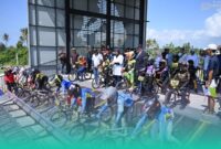 Gambar Atlet Balap BMX tercepat se Asia Komet Sukprasert jajal sirkuit BMX Muncar Banyuwangi (Sumber: istimewa)