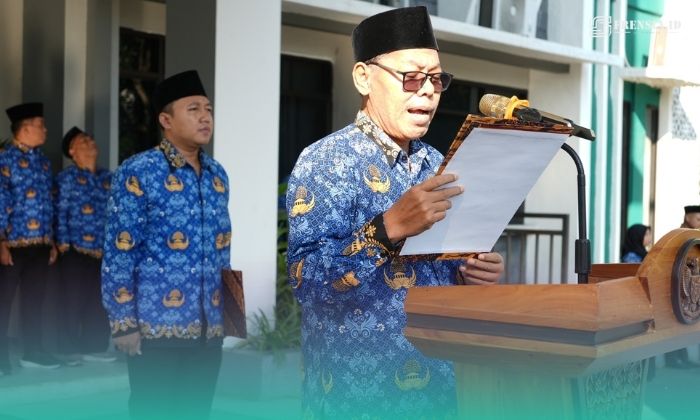 Rektor UIN KHAS Jember, Prof. Hefni Zain, saat sambutan pas acara peringatan Hari Lahir Pancasila 2026 (Foto: Humas UIN KHAS). 