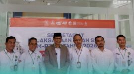 Jajaran pimpinan rektorat UIN KHAS Jember, panitia PMB lokal, dan Tim Pokja Pengembangan Soal dan Skoring UM-PTKIN (Foto: Fadli/Frensia). 