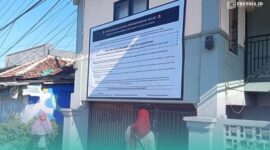 Warga setempat saat akan mengurus administrasi di kantor Desa Patemon, Kecamatan Pakusari, Jember (Foto: Istimewa). 