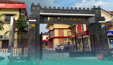 Suasana depan Mapolres Jember (Foto: Sigit/Frensia).