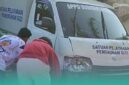 Mobil Distribusi Makan Bergizi Gratis (MBG) milik SPPG Sumberjambe yang menabrak pagar dapur (Foto: Istimewa). 