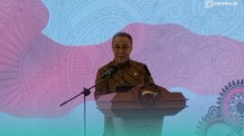 Anggota Dewan Komisioner Otoritas Jasa Keuangan (OJK) RI, Dicky Kartikoyono, saat sambutan di acara pengukuhan kepala OJK Jember (Foto: Fadli/Frensia). 