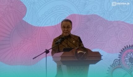 Anggota Dewan Komisioner Otoritas Jasa Keuangan (OJK) RI, Dicky Kartikoyono, saat sambutan di acara pengukuhan kepala OJK Jember (Foto: Fadli/Frensia).