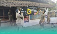 Ditertibkan Satpol PP! Reklame Insidentil Tanpa Izin di Genteng-Banyuwangi
