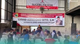 Anggota DPRD Jember dari Fraksi NasDem, David Handoko Seto, saat melakukan kegiatan reses di Kecamatan Sumbersari, Jember (Foto: Sigit/Frensia). 