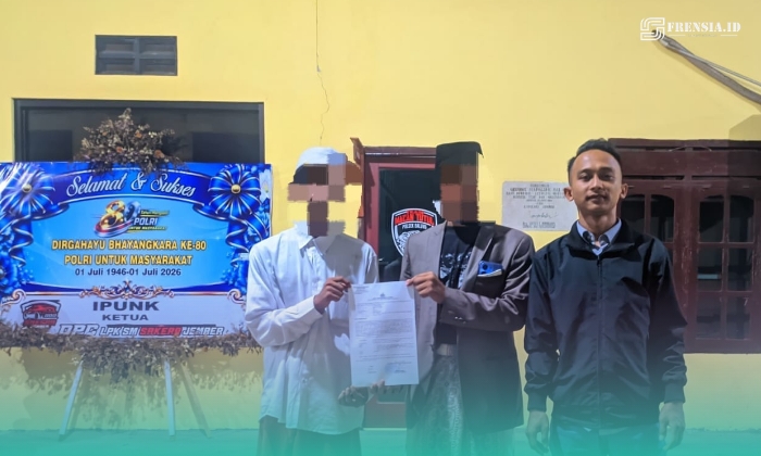 Kedua korban berinisial MRN dan RA saat didampingi Penasehat Hukumnya, Avid Liannur di Polsek Balung, Jember (Foto: Istimewa). 