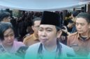 Bupati Jember, Muhammad Fawait saat ditemui awak media setelah acara Bunga Desaku di Kantor Desa Pakusari (Fadli/Frensia). 