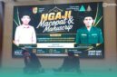 Abdul Rosid atau Cak Cid, seorang Pelestari Mocopat dan Budayawan asal Desa Biting, Kecamatan Arjasa Jember, saat membacakan naskah “Babad 100 tahun NU”, dalam lagu tembang dengan Laras Jember (Foto: Istimewa). 