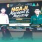 Abdul Rosid atau Cak Cid, seorang Pelestari Mocopat dan Budayawan asal Desa Biting, Kecamatan Arjasa Jember, saat membacakan naskah “Babad 100 tahun NU”, dalam lagu tembang dengan Laras Jember (Foto: Istimewa). 