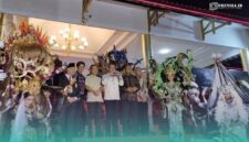 Sesi foto bersama Bupati Jember, Muhammad Fawait, bersama para tamu undangan (Foto: Fadli/Frensia). 