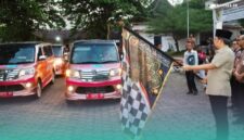 Bupati Jember, Muhammad Fawait, saat soft launching mobil homecare di Kantor Dinas Kesehatan (Foto: Istimewa). 