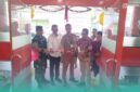 Peresmian Bank Jatim KCP Kalisat dibuka kembali dengan ditandai pemotongan pita (Foto: Febri). 