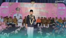 Bupati Jember, Muhammad Fawait, saat acara Bupati Ngantor di Desa dan Kelurahan (Bunga Desaku) di Kecamatan Tanggul, pada Selasa (28/7/2026) (Foto: Fadli/Frensia). 