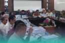 Suasana saat rapat pembahasan Kebijakan Umum Anggaran dan Prioritas Plafon Anggaran Sementara (KUA-PPAS) APBD Tahun anggaran 2027, yang tidak memperbolehkan wartawan masuk ruangan (Foto: Istimewa). 