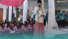 Bupati Jember, Muhammad Fawait, saat acara Bunga Desaku di Kecamatan Rambipuji, pada Rabu (29/7/2026) (Foto: Fadli/Frensia).