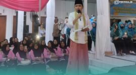 Bupati Jember, Muhammad Fawait, saat acara Bunga Desaku di Kecamatan Rambipuji, pada Rabu (29/7/2026) (Foto: Fadli/Frensia). 