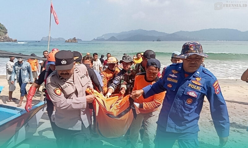 Gambar Pemancing yang hilang terbawa Arus, akhirnya ditemukan Tim SAR dalam kondisi Meninggal Dunia.  (Suumber: Istimewa)
