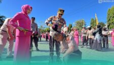 Gambar Ratusan Anggota Polresta Banyuwangi Terima Kenaikan Pangkat (Sumber: Istimewa)