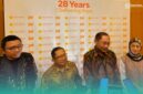 Arik Lisarja, Head Division of Morula IVF Surabaya (dari kiri), Prof. Arief Boediono, Direktur Scientific Morula IVF Indonesia, Prof. Budi Santoso, Konsultan Fertilitas Morula IVF Indonesia, dr. Anita Fadhilah, Direktur IHC Rumah Sakit Perkebunan Jember Klinik (kanan) (Foto: Sigit/Frensia).