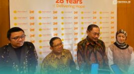 Arik Lisarja, Head Division of Morula IVF Surabaya (dari kiri), Prof. Arief Boediono, Direktur Scientific Morula IVF Indonesia, Prof. Budi Santoso, Konsultan Fertilitas Morula IVF Indonesia, dr. Anita Fadhilah, Direktur IHC Rumah Sakit Perkebunan Jember Klinik (kanan) (Foto: Sigit/Frensia).