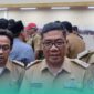 Ketua Persaudaraan Kepala Desa Indonesia (PKDI) Jember, Meseran, (tengah) (Foto: Sigit/Frensia). 