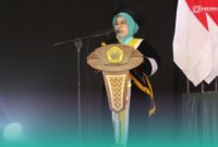 Prof. Hamdanah Utsman, Guru Besar Bidang Kepakaran Ilmu Manajemen Pendidikan Islam, Universitas Islam Jember saat pidato pengukuhan guru besar  (Foto: Humas UIJ). 