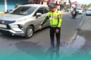 Piket Gakkum  Satlantas Polres  Jember saat mendatangi TKP kecelakaan di Jenggawah (Foto: Satlantas Polres Jember). 