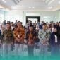 Foto bersama saat kegiatan Diklat Kepemimpinan Ormawa UN KHAS Jember di Gedung BEC (Foto: Humas UIN KHAS Jember). 