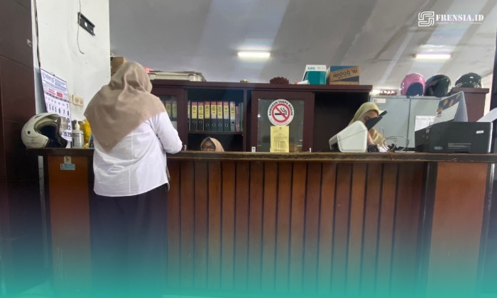 Suasana di kantor Inspektorat Jember saat siang hari (Foto: Sigit/Frensia). 