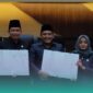 (Dari kiri), Ketua DPRD Jember, Ahmad Halim, Bupati Jember, Muhammad Fawait, Wakil Ketua DPRD Jember, Fuad Akhsan, Wakil Ketua DPRD Jember, Fatmawati, Wakil Ketua DPRD Jember, Widarto (Foto: Fadli/Frensia). 