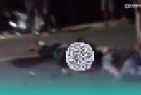 Korban kecelakaan di Kecamatan Sukorambi, Jember (Foto: Tangkapan layar video kiriman warganet). 