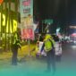 Pihak kepolisian saat mendatangi lokasi terjadinya kecelakaan (Foto: Satlantas Polres Jember). 