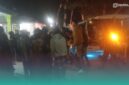 Korban yang tenggelam di Pantai Paseban Kencong, saat dievakuasi oleh Tim SAR dan warga setempat  (Foto: Istimewa). 