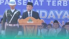Gambar Kutip Kitab Klasik, Plt. Rektor Bakar Semangat 2.235 Mahasiswa Baru Di PBAK UIN KHAS Jember (Sumber: Istimewa)