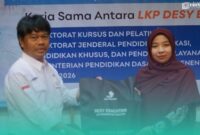 Gambar PKBM Merdeka Jalin Kerjasama dengan LPK Desy Education di bidang Pendidikan Kesetaraan dan Pelatihan Keterampilan (Sumber: Istimewa)