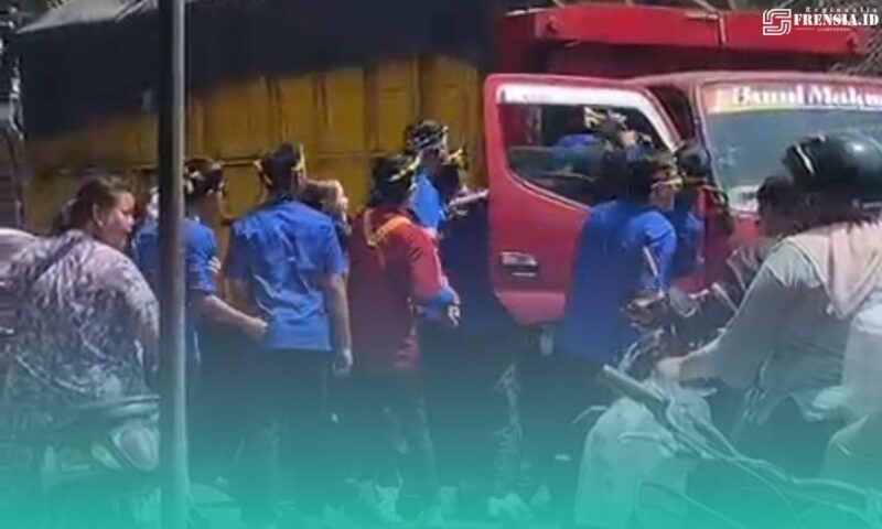 Gambar Peserta Terserempet truck, Gerak Jalan HUT RI di Genteng Banyuwangi Nyaris Ricuh (Sumber: Isitimewa)