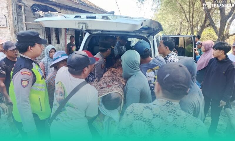 Gambar Pria Lansia 60 Tahun Meninggal Saat Bantu Nelayan Dorong Perahu di Pantai Kompit Banyuwangi (Sumber: Istimewa)