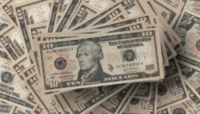 ilustrasi kenaikan indeks dollar (sumber: Pixabay)