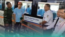 Komandan Kodim (Dandim) 0824/Jember, Letkol Infanteri, Rifqi Muhammad Syuhada, (dari kiri), Bupati Jember, Muhammad Fawait, Deputi Vice President PT KAI Daop 9 Jember, Dwi Sulistyono (Foto: Fadli/Frensia).