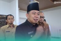 Bupati Kabupaten Jember, Muhammad Fawait (tengah) (Foto: Fauzan). 