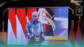Ketua Persatuan Wartawan Indonesia (PWI) Pusat, Akhmad Munir. (Foto: Fadli/Frensia). 
