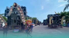 Puluhan sound horeg saat memadati kawasan lokasi wisata Dira Kafe, Kecamatan Kencong, Jember. (Foto: Istimewa). 