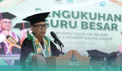 Guru Besar Universitas Islam Negeri Kiai Haji Achmad Siddiq (UIN KHAS) Jember, Prof Abdul Muis. (Foto: Humas UIN KHAS Jember).
