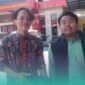 Direktur Bidang Kajian Riset dan Advokasi LKBHMI Cabang Jember, Ahmad Fauzan Bakri (kanan), bersama kliennya (Foto: Istimewa). 