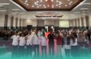 Pimpinan Fakultas Dakwah UIN Kiai Haji Achmad Siddiq (UIN KHAS) Jember, bersama peserta pelatihan bakat dan minat di Gedung Kuliah Terpadu (GKT). (Foto: media center fada UIN KHAS Jember). 